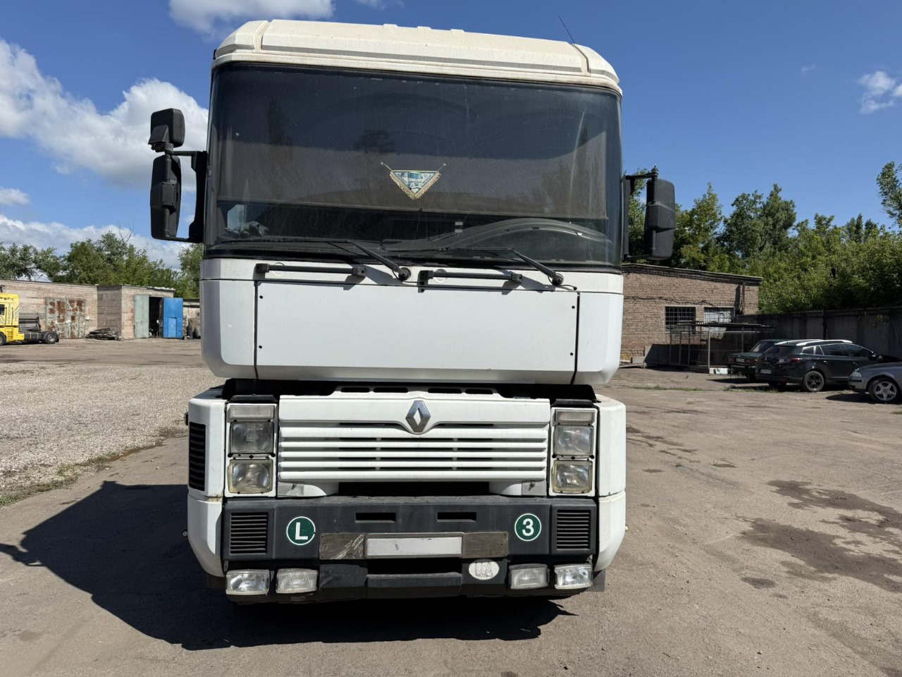 RENAULT Magnum 440 - Tractor unit: picture 1 RENAULT Magnum 440 - Tractor unit: picture 1