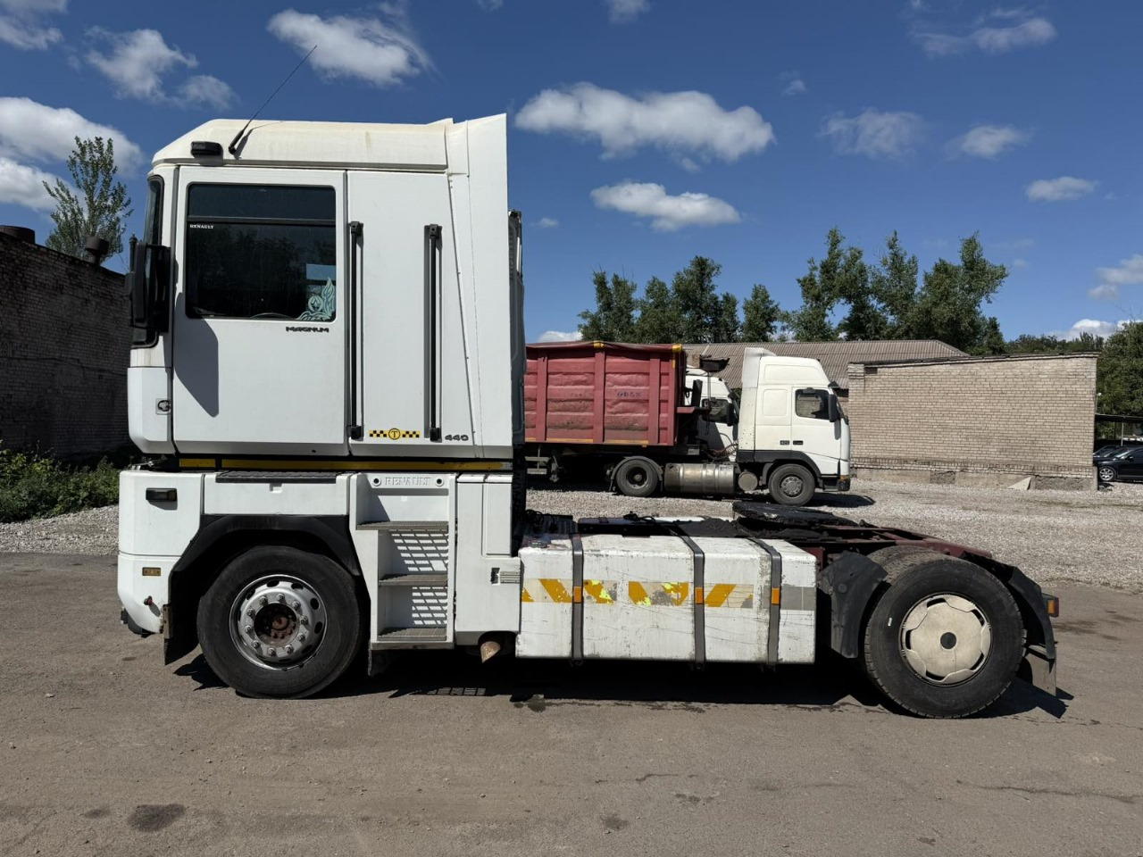 RENAULT Magnum 440 - Tractor unit: picture 4 RENAULT Magnum 440 - Tractor unit: picture 4