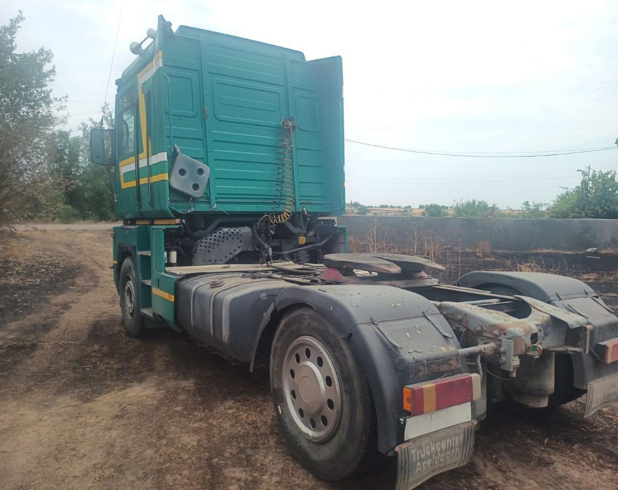 RENAULT Magnum 440 - Tractor unit: picture 5 RENAULT Magnum 440 - Tractor unit: picture 5