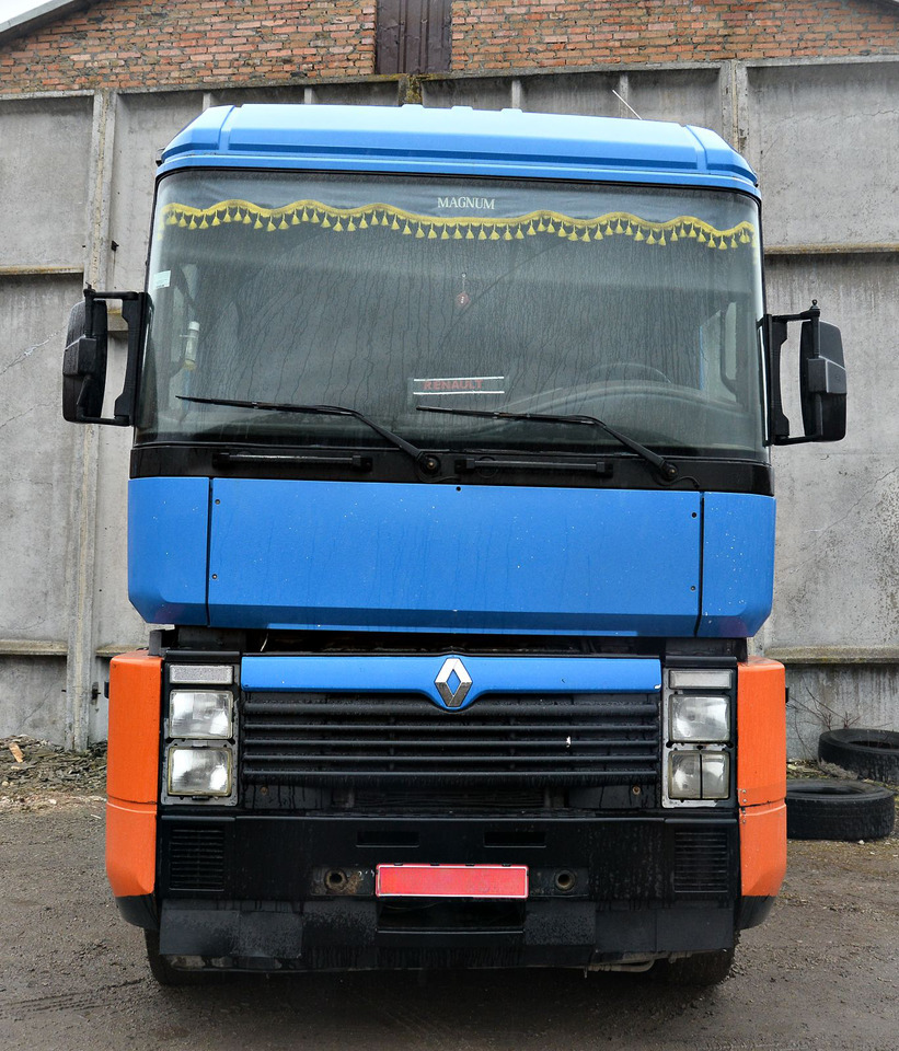 RENAULT Magnum 440 - Tractor unit: picture 2 RENAULT Magnum 440 - Tractor unit: picture 2