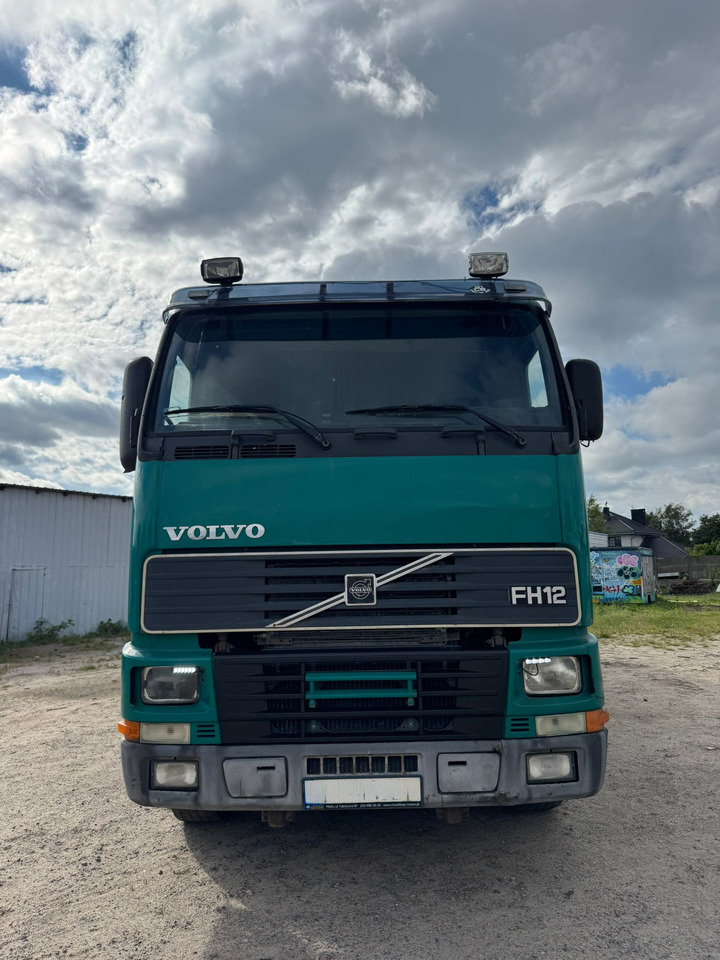 VOLVO FH12.420 - Dropside/ Flatbed truck: picture 2 VOLVO FH12.420 - Dropside/ Flatbed truck: picture 2