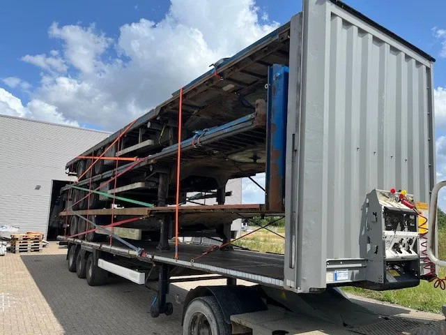 Krone 2x stack of 4x mega flat trailer - Dropside/ Flatbed semi-trailer: picture 1 Krone 2x stack of 4x mega flat trailer - Dropside/ Flatbed semi-trailer: picture 1