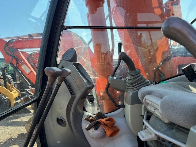 Crawler excavator Hitachi ZX 135 US 5-B: picture 14
