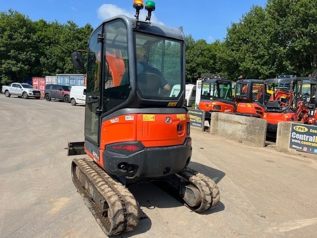 Kubota U 27-4 - Mini excavator: picture 5 Kubota U 27-4 - Mini excavator: picture 5