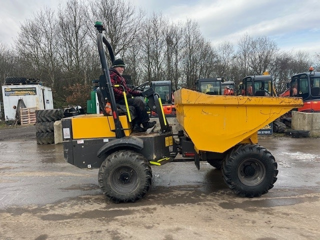 Mecalac TA 3 H - Mini dumper: picture 1 Mecalac TA 3 H - Mini dumper: picture 1