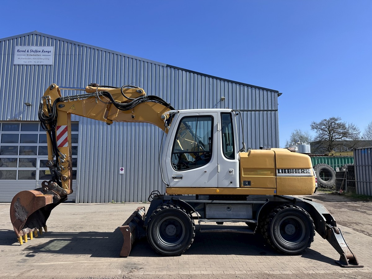 LIEBHERR A 314 All hydr. lines SW 33- 30 Km/h - Wheel excavator: picture 4 LIEBHERR A 314 All hydr. lines SW 33- 30 Km/h - Wheel excavator: picture 4