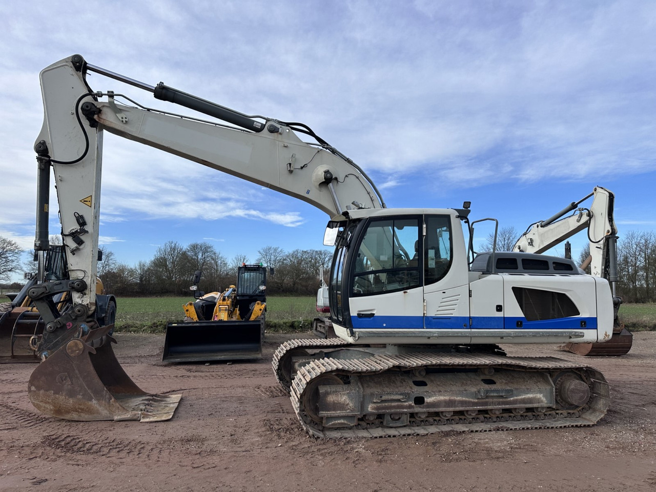 LIEBHERR R 924 LC Top Zustand !!! Kein 914- 916- 920- 926 - Crawler excavator: picture 1 LIEBHERR R 924 LC Top Zustand !!! Kein 914- 916- 920- 926 - Crawler excavator: picture 1
