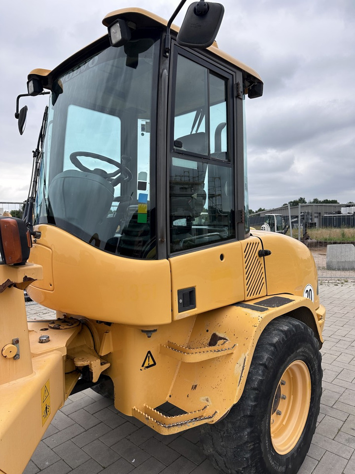 Wheel loader VOLVO L 30 B PRO 3er Kreis Klappschaufel+Palettengabel: picture 23