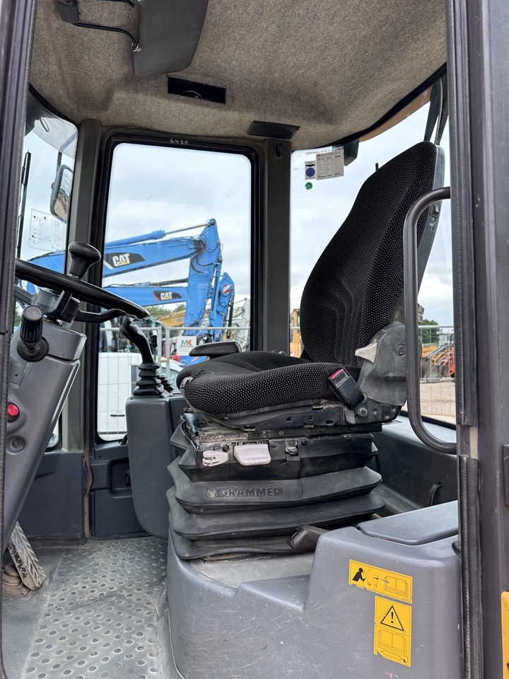 Wheel loader VOLVO L 30 B PRO 3er Kreis Klappschaufel+Palettengabel: picture 9