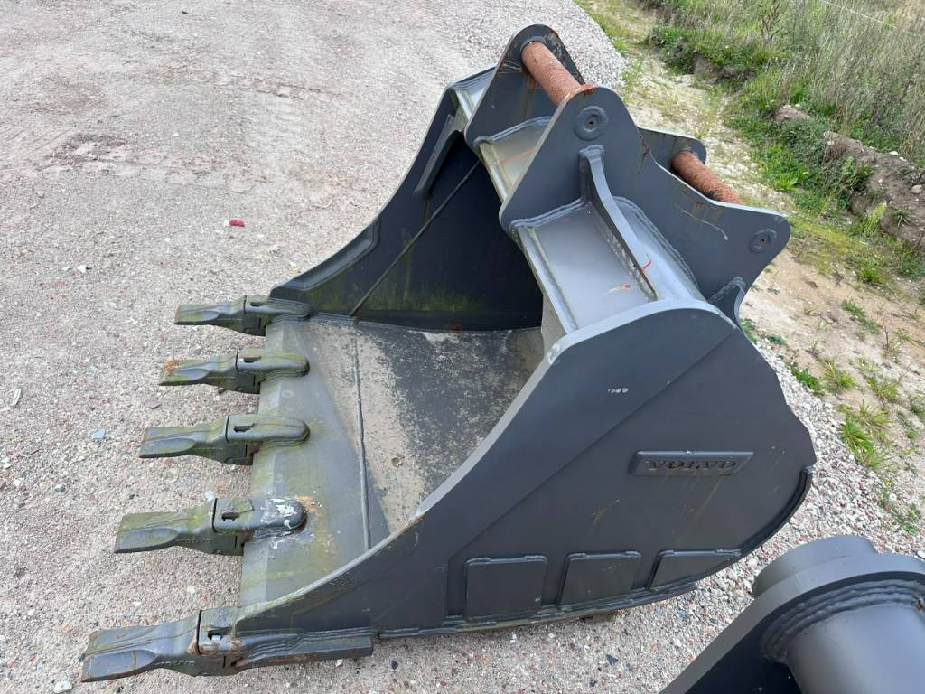 Volvo S 70 / S7 Tieflöffel bucket 1.500mm cbm 1.5 m³ - Excavator bucket: picture 5 Volvo S 70 / S7 Tieflöffel bucket 1.500mm cbm 1.5 m³ - Excavator bucket: picture 5