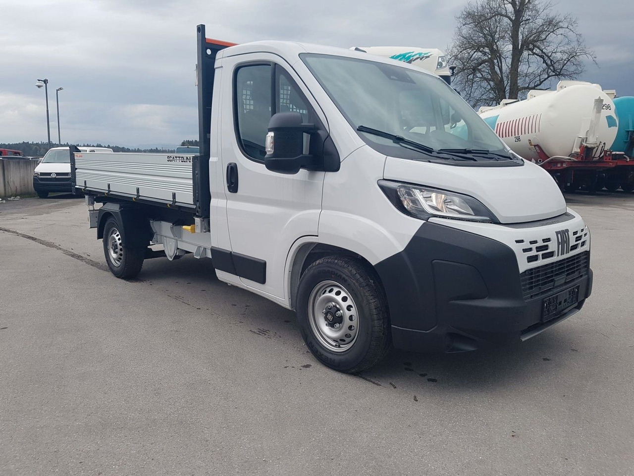 Fiat Ducato 35H L2H1 EKA 3-Seiten-Kipper 180 PS AHK - Tipper van: picture 2 Fiat Ducato 35H L2H1 EKA 3-Seiten-Kipper 180 PS AHK - Tipper van: picture 2