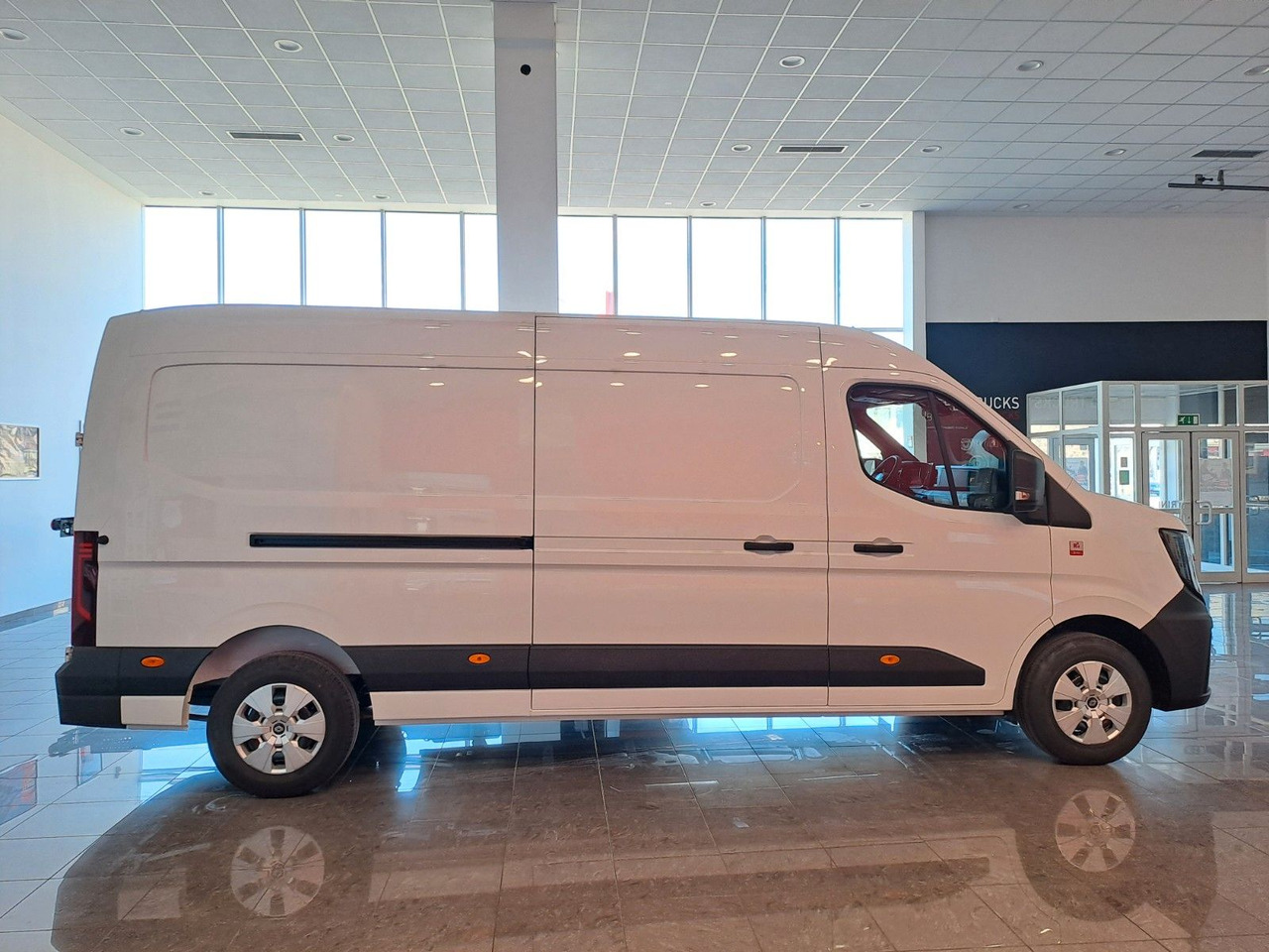 Renault Master L3H2 150 - NAV Klimaaut. Holzb. 270° - Panel van: picture 4 Renault Master L3H2 150 - NAV Klimaaut. Holzb. 270° - Panel van: picture 4
