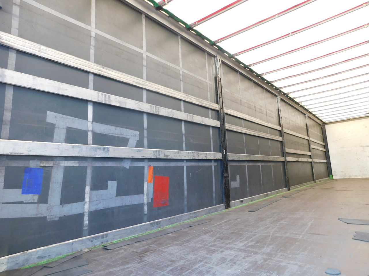 Curtainsider semi-trailer Berger Sapl24 06a ltn: picture 6