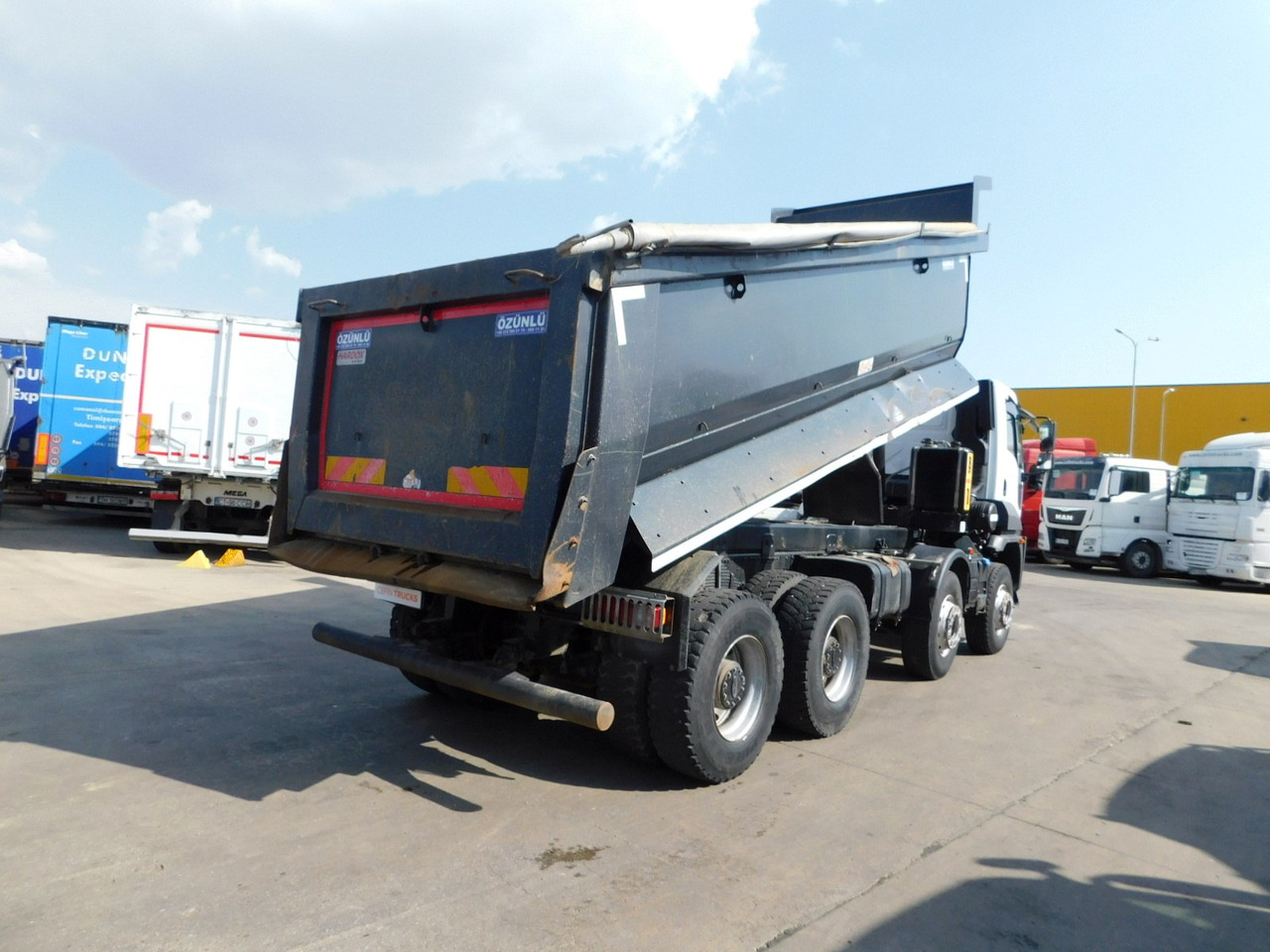 Ford 4142d 8x4 dcab e6 16s2230 - Tipper: picture 3 Ford 4142d 8x4 dcab e6 16s2230 - Tipper: picture 3