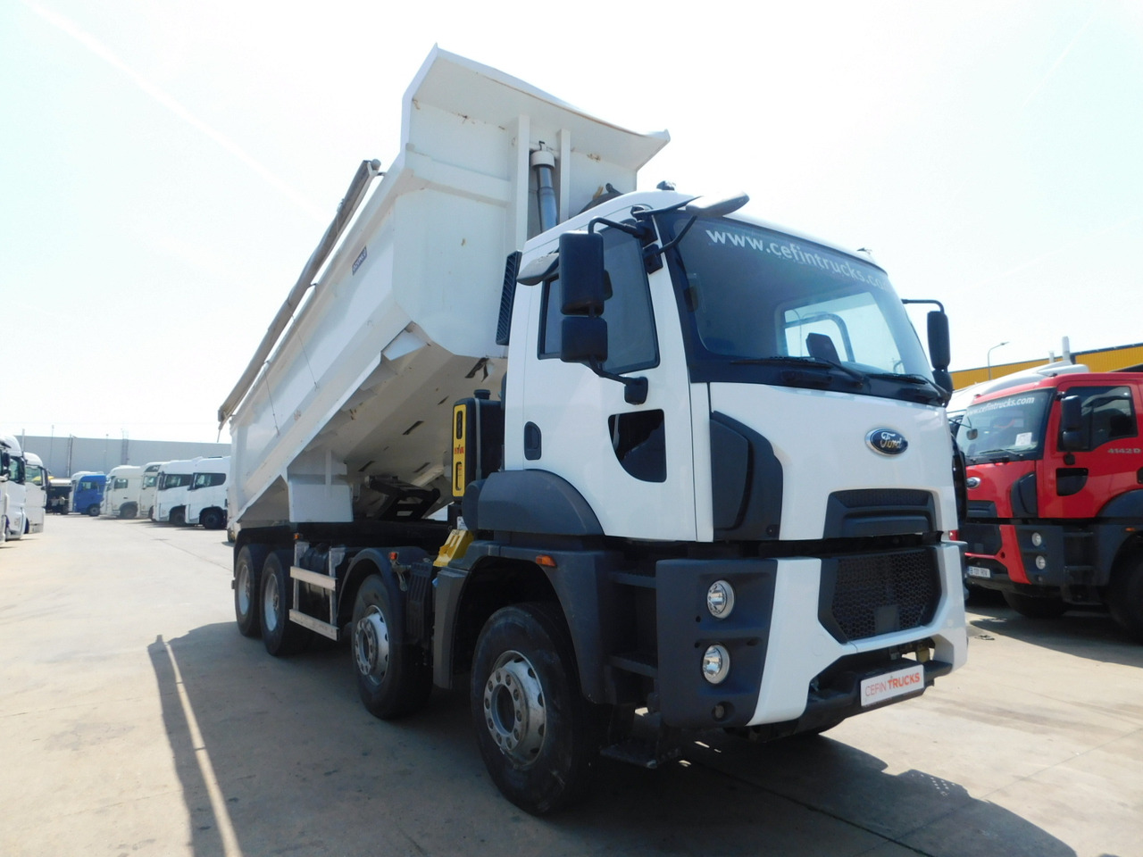 Ford 4142d 8x4 dcab e6 16s2230 ecotorq - Tipper: picture 2 Ford 4142d 8x4 dcab e6 16s2230 ecotorq - Tipper: picture 2