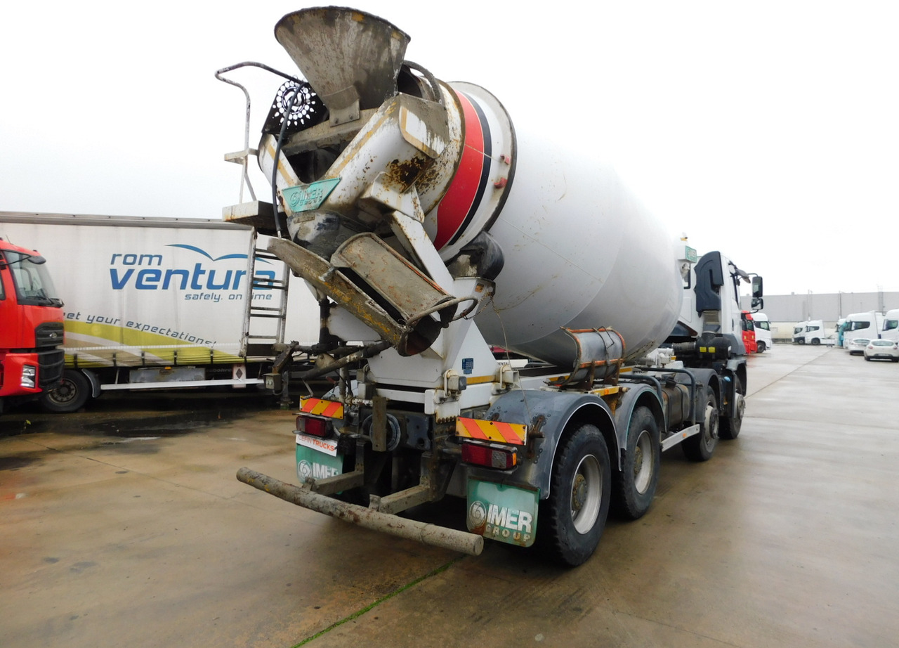 Ford 4142m 8x4 dcab e6 12tx2210 - Concrete mixer truck: picture 3 Ford 4142m 8x4 dcab e6 12tx2210 - Concrete mixer truck: picture 3