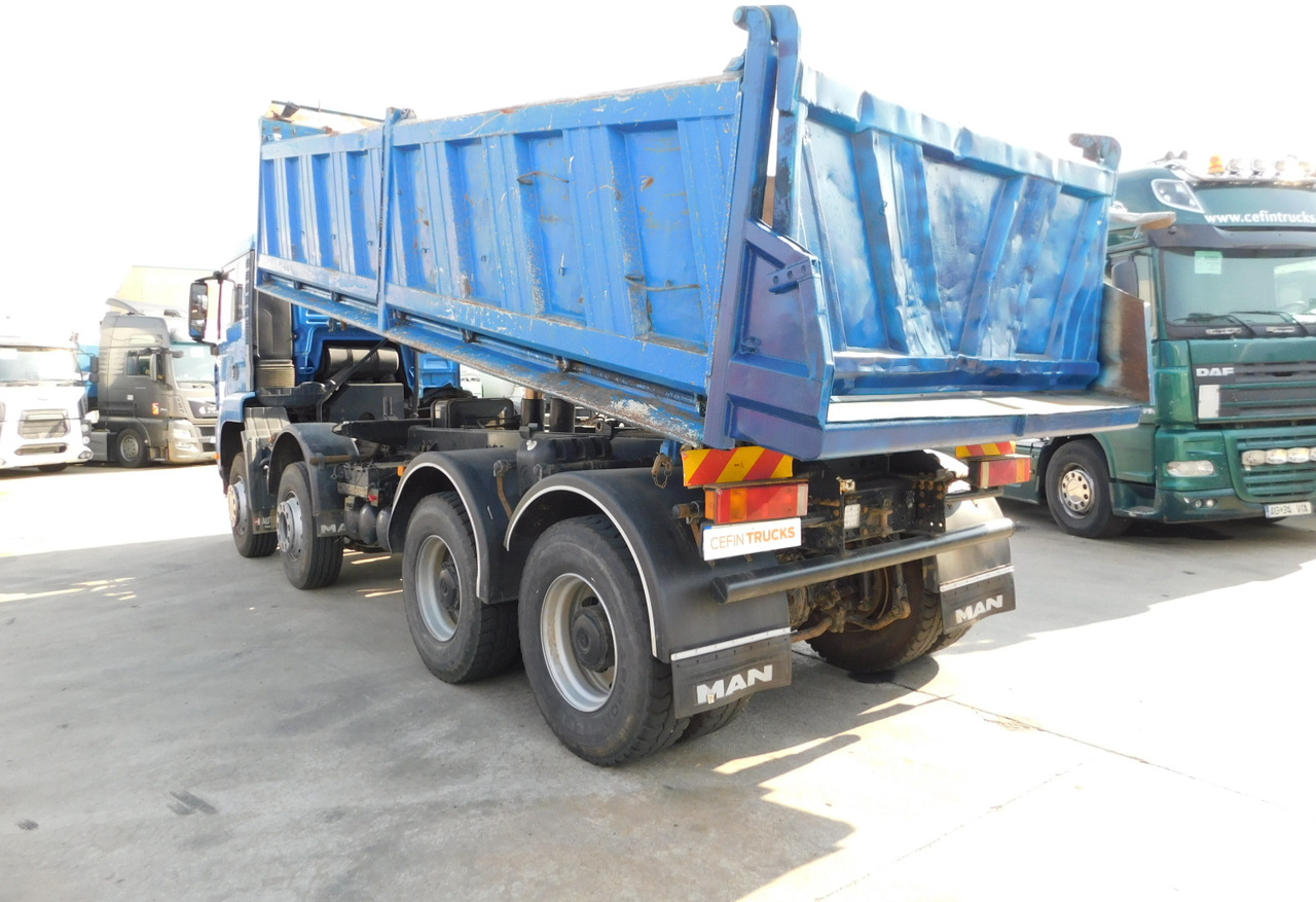 Man Tga - Tipper: picture 4 Man Tga - Tipper: picture 4