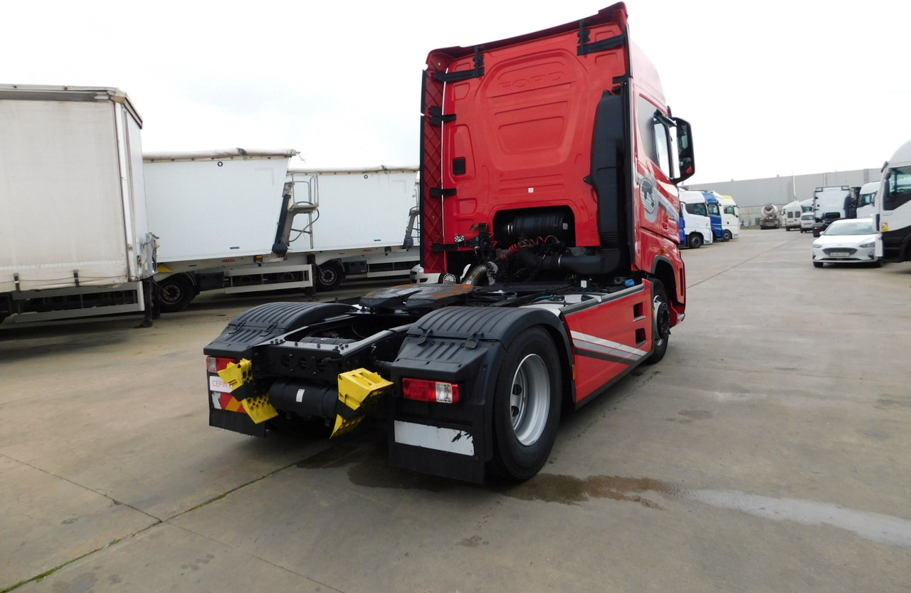 Ford F max 4x2 scab e6 12tx2620 - Tractor unit: picture 3 Ford F max 4x2 scab e6 12tx2620 - Tractor unit: picture 3
