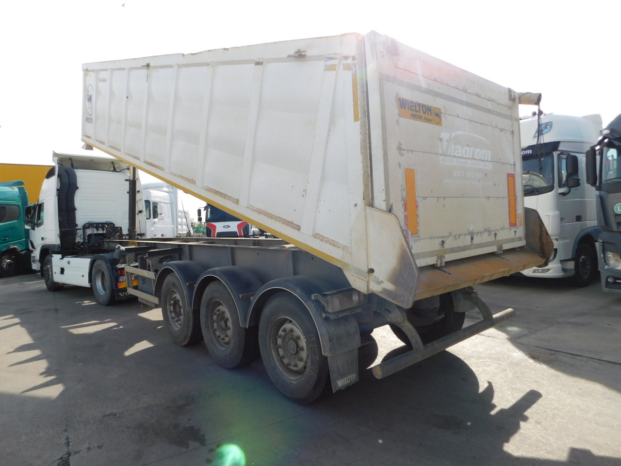 Wielton Nw 3 s3 - Tipper semi-trailer: picture 4 Wielton Nw 3 s3 - Tipper semi-trailer: picture 4