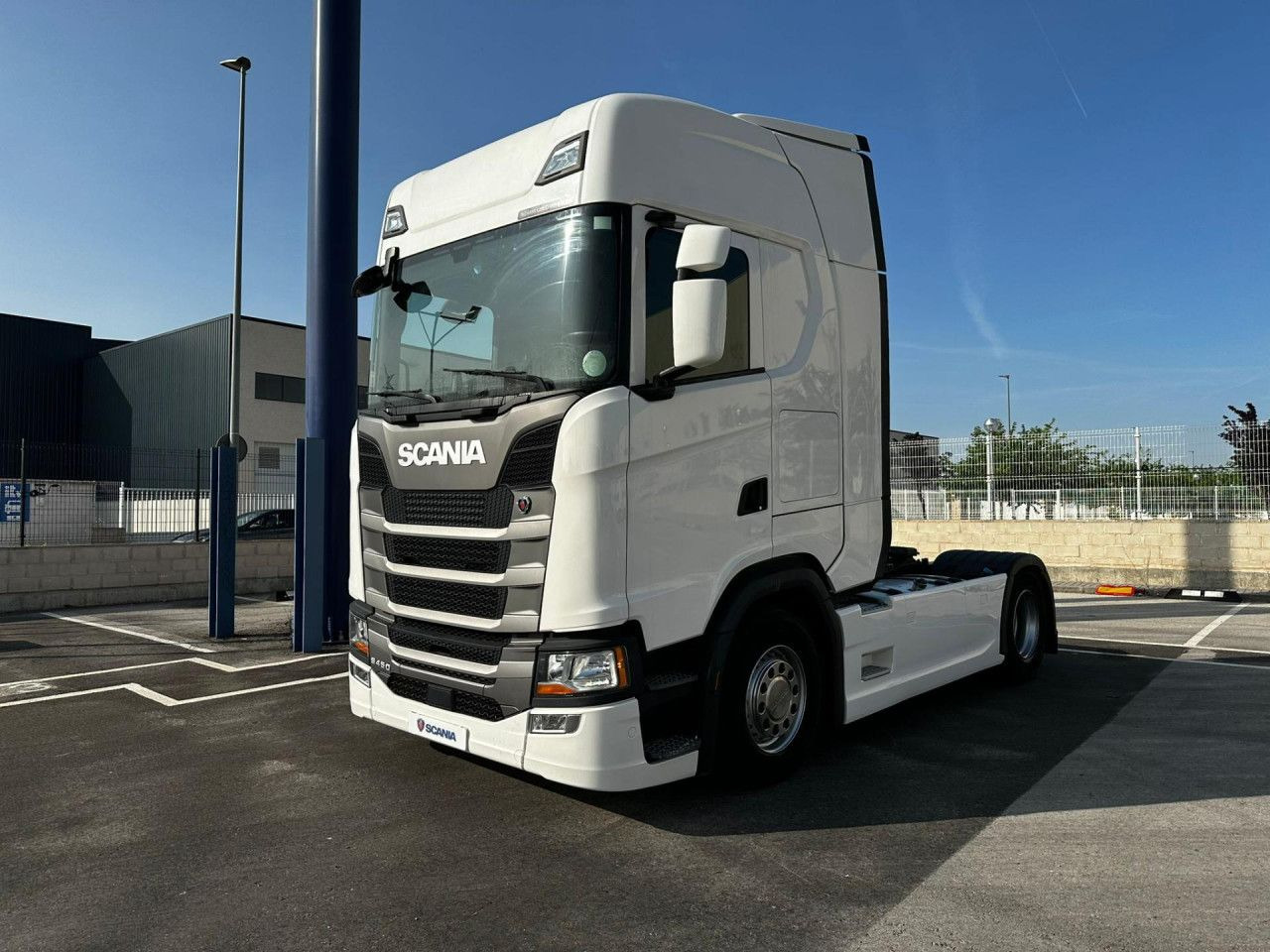 Scania S 450 - Tractor unit: picture 1 Scania S 450 - Tractor unit: picture 1