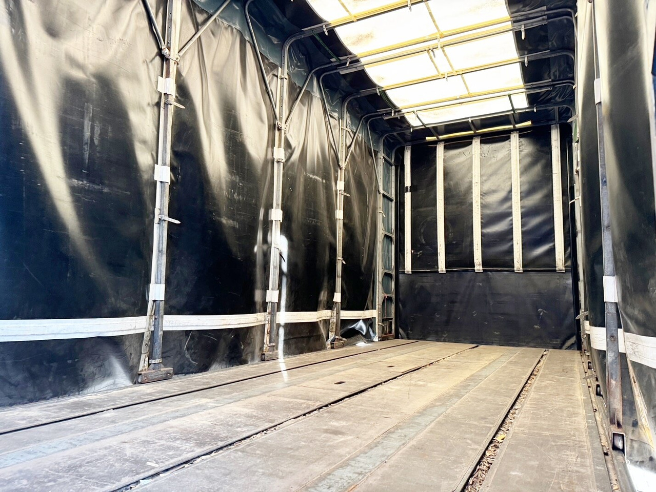 Dropside/ Flatbed trailer DHS18-22 RUFA DHS18-22: picture 14 Dropside/ Flatbed trailer DHS18-22 RUFA DHS18-22: picture 14