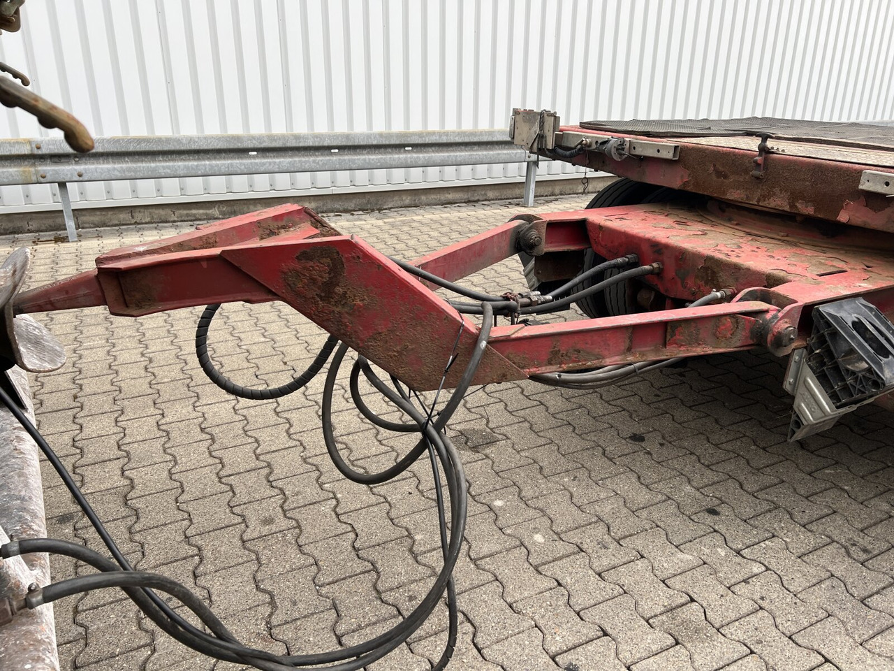 Goldhofer TU 3-24/80 TU 3-24/80, hydr. Rampen, Verbr. auf 3m - Low loader trailer: picture 4 Goldhofer TU 3-24/80 TU 3-24/80, hydr. Rampen, Verbr. auf 3m - Low loader trailer: picture 4