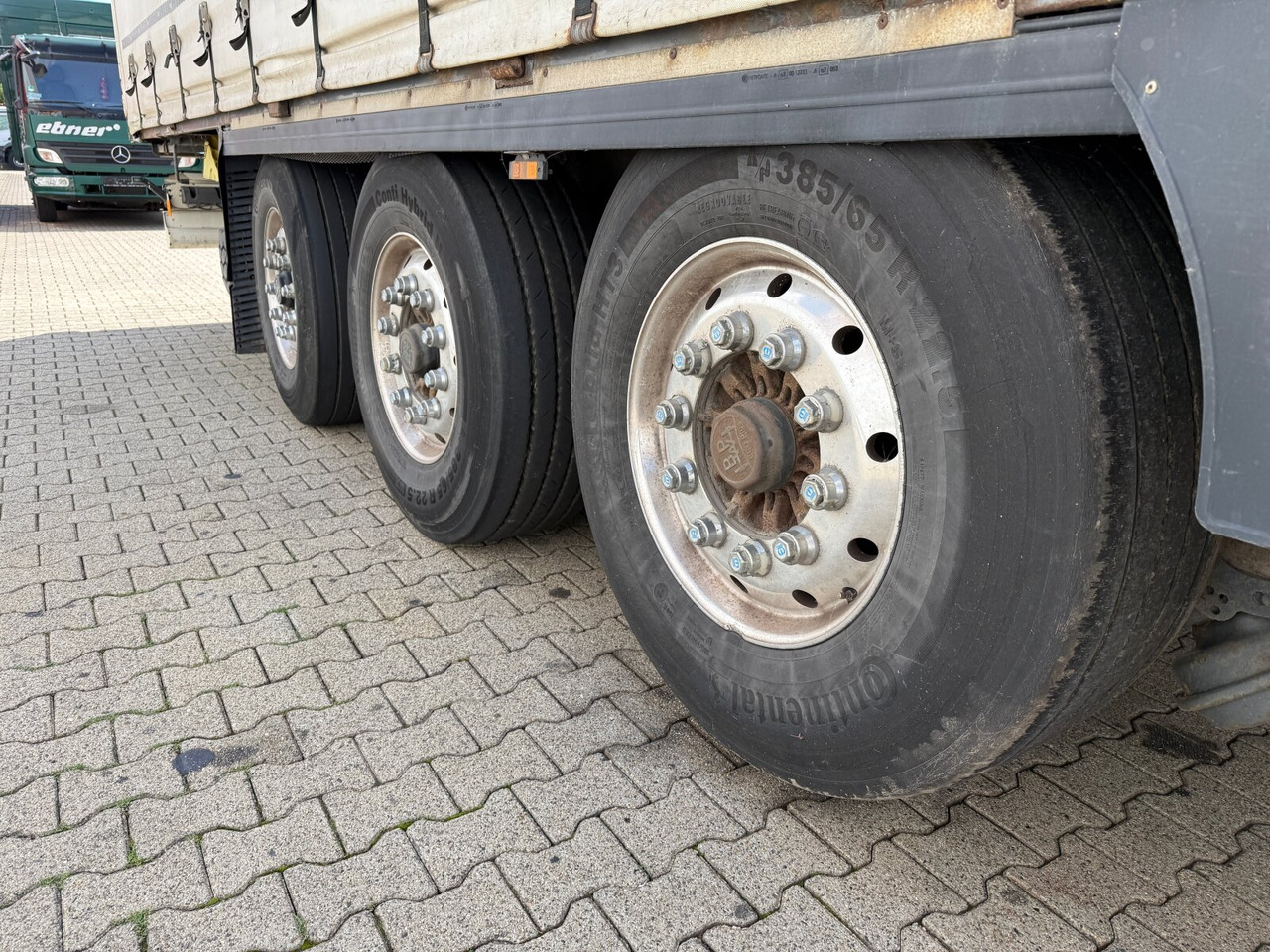 Krone SDP 27 eLCQ4-CS Coil Liner SDP 27 eLCQ4-CS Coil Liner, Coilmulde, Liftachse, Nachlauflenkachse, Edscha - Dropside/ Flatbed semi-trailer: picture 5 Krone SDP 27 eLCQ4-CS Coil Liner SDP 27 eLCQ4-CS Coil Liner, Coilmulde, Liftachse, Nachlauflenkachse, Edscha - Dropside/ Flatbed semi-trailer: picture 5