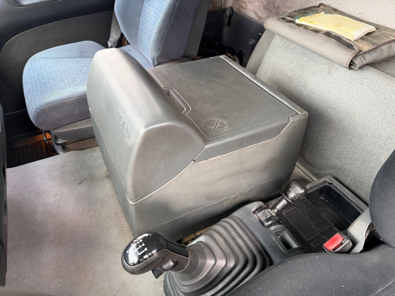 MAN TGA 26.400 6X4 BB TGA 26.400 6X4 BB, Intarder - Tipper: picture 3 MAN TGA 26.400 6X4 BB TGA 26.400 6X4 BB, Intarder - Tipper: picture 3