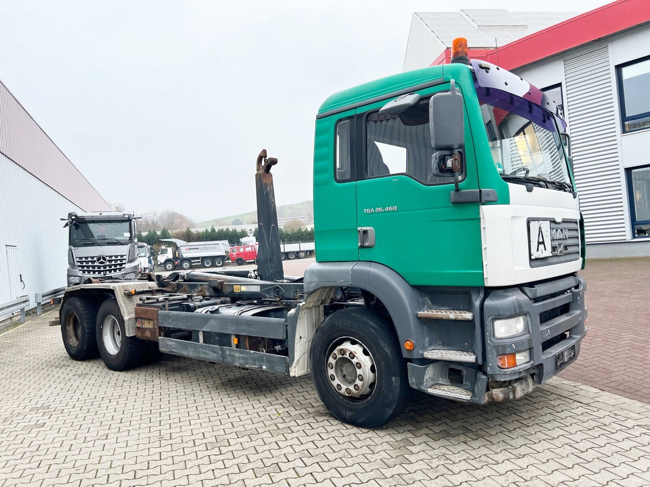 Hook lift truck MAN TGA 26.463 6x4 BB TGA 26.463 6x4 BB: picture 8