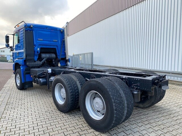 Cab chassis truck MAN TGA 26.480 6x4 FDLK TGA 26.480 6x4 FDLK, Winterdienstausstattung: picture 11 Cab chassis truck MAN TGA 26.480 6x4 FDLK TGA 26.480 6x4 FDLK, Winterdienstausstattung: picture 11
