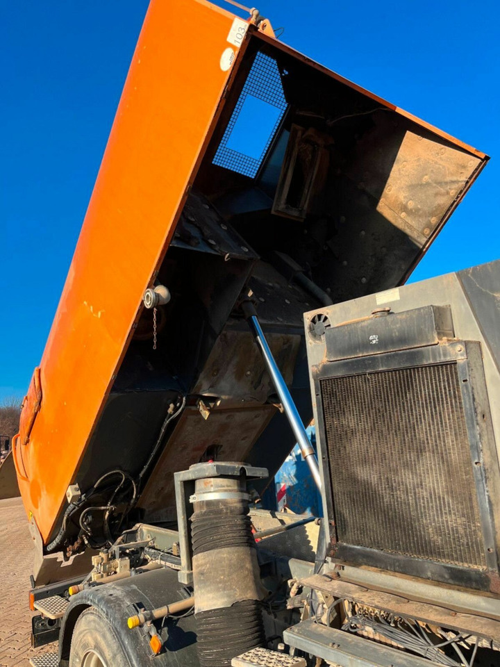 Road sweeper MAN TGL 12.180 TGL 12.180 , Bucher Kehrmaschine CF 50: picture 13