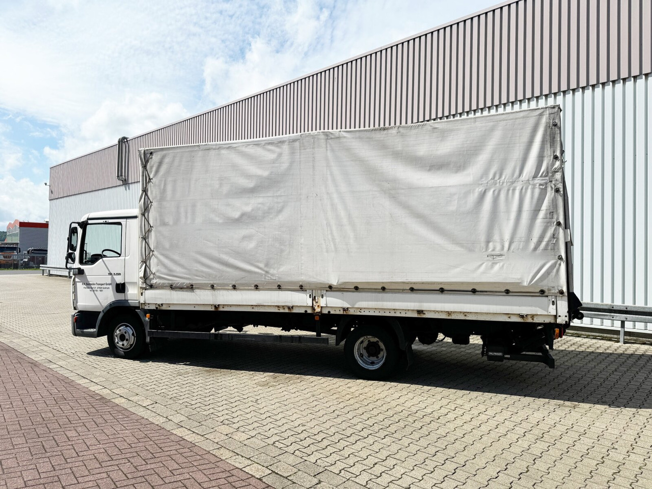 MAN TGL 7.150 4x2 BB TGL 7.150 4x2 BB mit LBW MBB (BJ. 2019) - Dropside/ Flatbed truck: picture 2 MAN TGL 7.150 4x2 BB TGL 7.150 4x2 BB mit LBW MBB (BJ. 2019) - Dropside/ Flatbed truck: picture 2