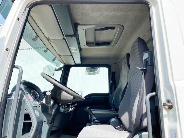 MAN TGL 7.150 4x2 BB TGL 7.150 4x2 BB mit MBB LBW - Box truck: picture 3 MAN TGL 7.150 4x2 BB TGL 7.150 4x2 BB mit MBB LBW - Box truck: picture 3