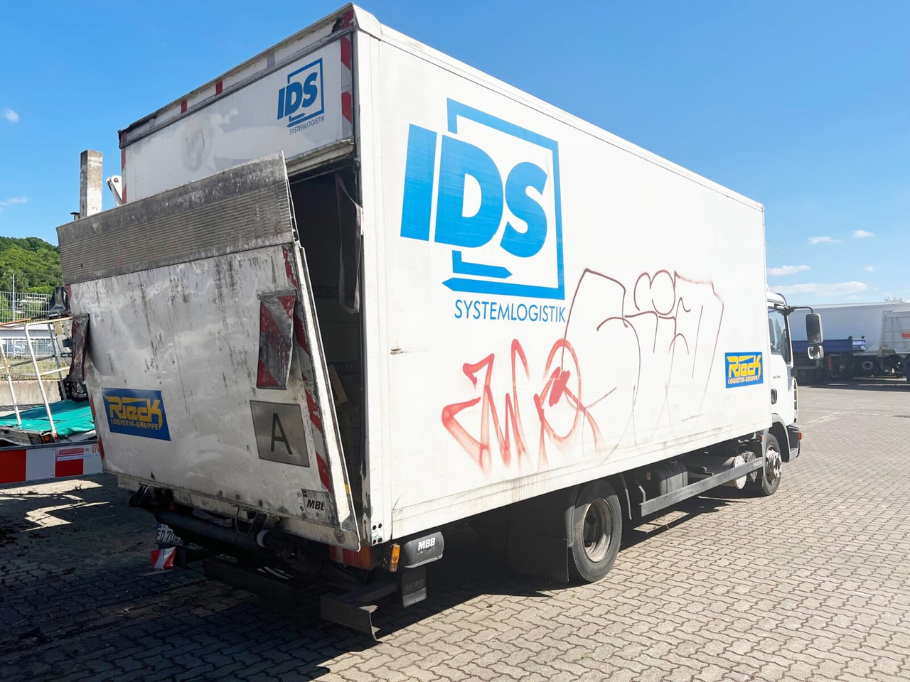 MAN TGL 7.150 4x2 BL TGL 7.150 4X2 BL mit MBB LBW - Box truck: picture 5 MAN TGL 7.150 4x2 BL TGL 7.150 4X2 BL mit MBB LBW - Box truck: picture 5