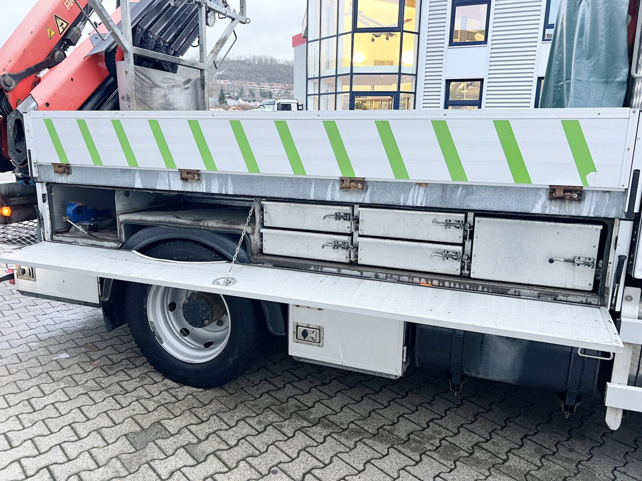 MAN TGM 13/15.290 4X4 BL TGM 13/15.290 4X4 BL, Seilwinde - Dropside/ Flatbed truck: picture 3 MAN TGM 13/15.290 4X4 BL TGM 13/15.290 4X4 BL, Seilwinde - Dropside/ Flatbed truck: picture 3