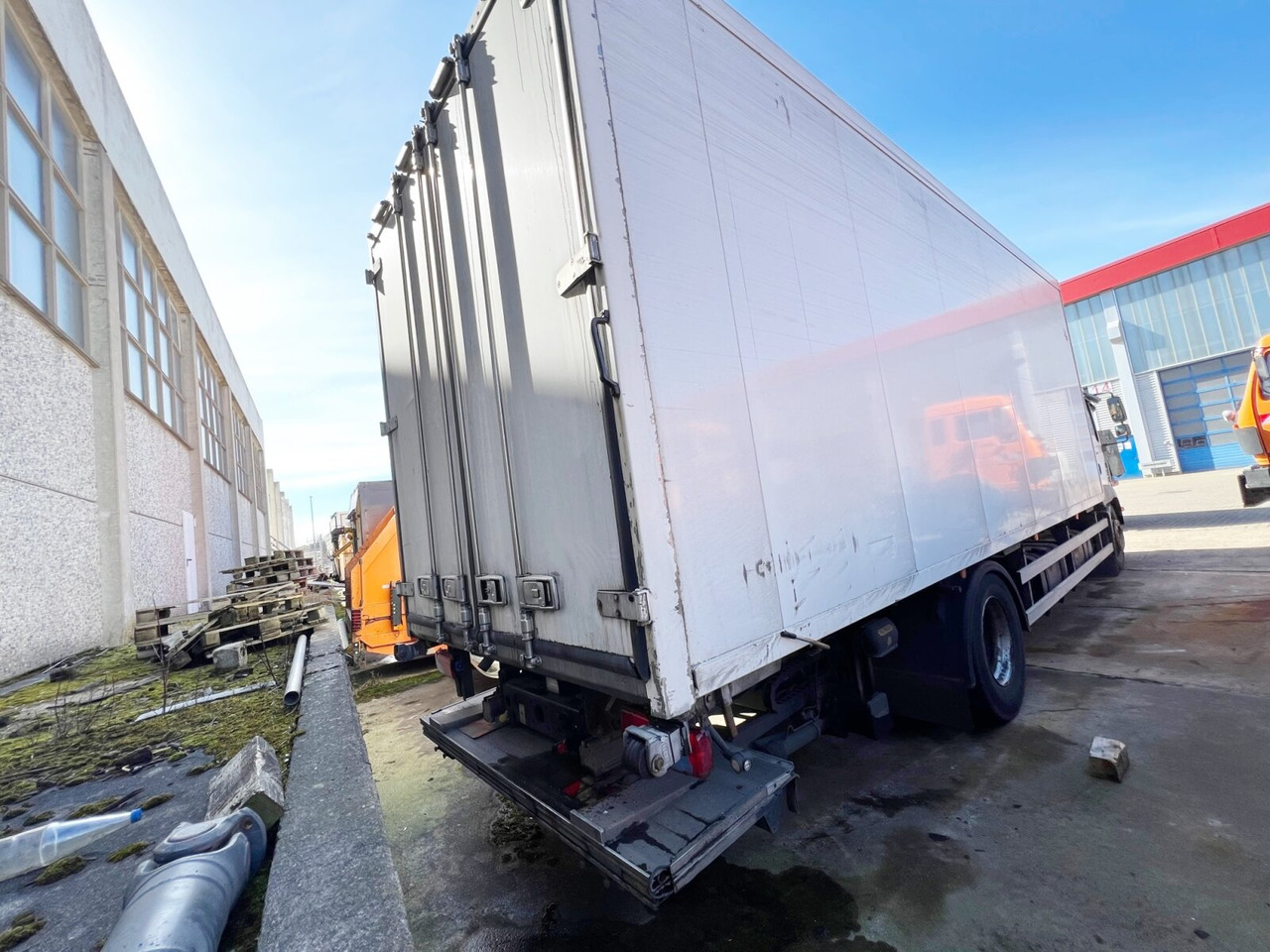 Refrigerator truck MAN TGM 18.290 4X2 LL TGM 18.290 4X2 LL, Tiefkühlkoffer, Thermoking, unterfaltbare MBB LBW: picture 10