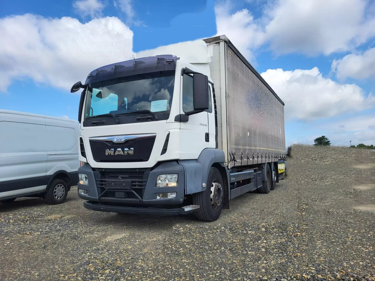 MAN TGS 26.400 6x2-4 LL TGS 26.400 6x2-4 LL, Lenk-/Lift, - Dropside/ Flatbed truck, Crane truck: picture 1 MAN TGS 26.400 6x2-4 LL TGS 26.400 6x2-4 LL, Lenk-/Lift, - Dropside/ Flatbed truck, Crane truck: picture 1