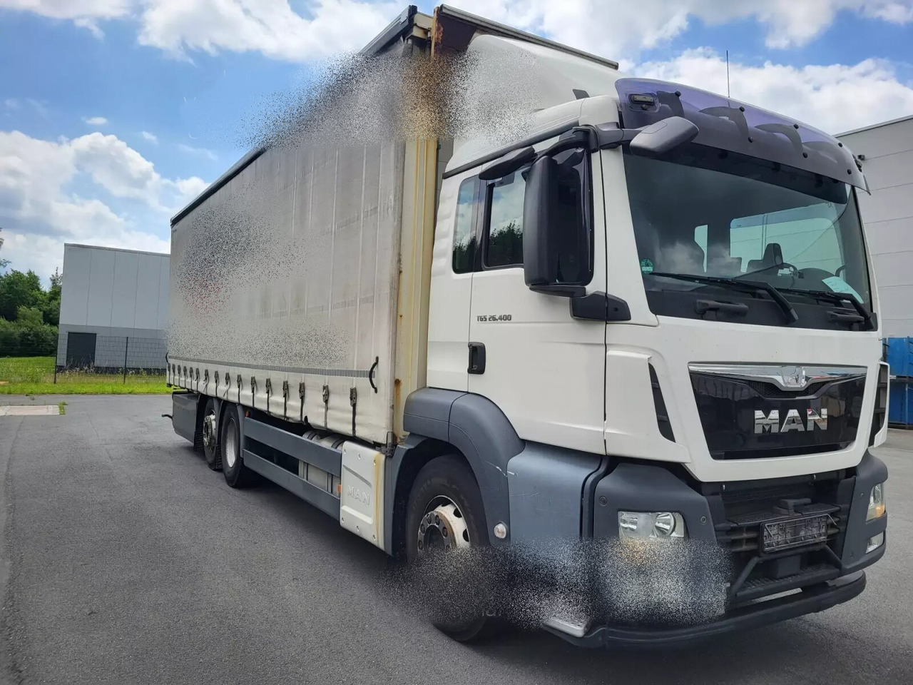 MAN TGS 26.400 6x2-4 LL TGS 26.400 6x2-4 LL, Lenk-/Lift, Hubdach - Dropside/ Flatbed truck, Crane truck: picture 4 MAN TGS 26.400 6x2-4 LL TGS 26.400 6x2-4 LL, Lenk-/Lift, Hubdach - Dropside/ Flatbed truck, Crane truck: picture 4