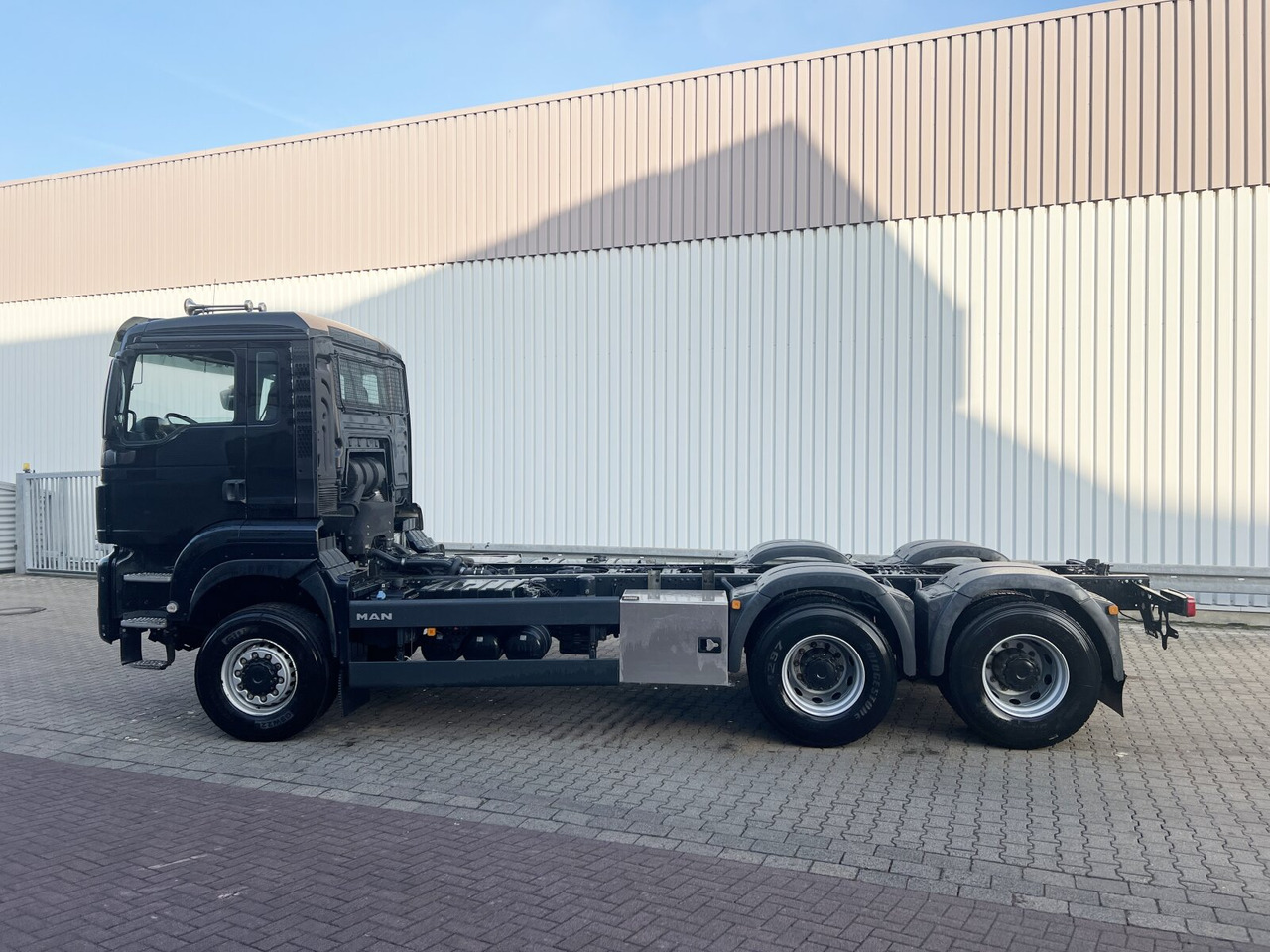 Cab chassis truck MAN TGS 26.500 6X6 BL TGS 26.500 6X6 BL, Intarder: picture 13