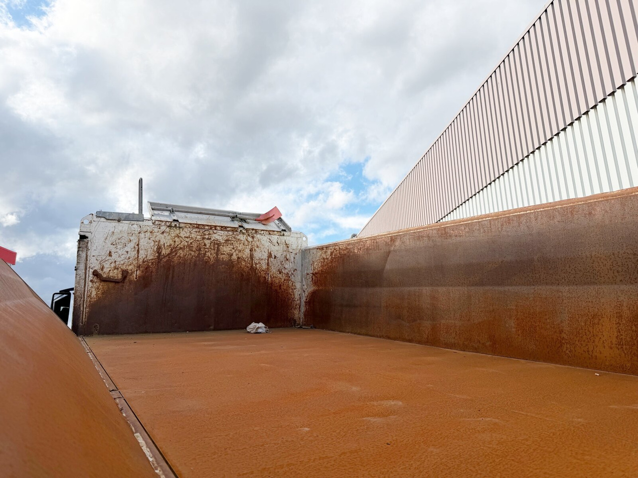 MAN TGS 26.540 6x4 BL TGS 26.540 6x4 BL, Intarder, Bordmatik - Tipper: picture 2 MAN TGS 26.540 6x4 BL TGS 26.540 6x4 BL, Intarder, Bordmatik - Tipper: picture 2