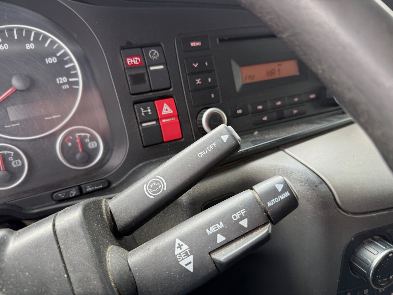 Garbage truck for transportation of garbage MAN TGS 35.360 8x2-6 BL TGS 35.360 8x2-6 BL, 2x Lenkachse, Zöller Medium XL, Zöller-Schüttung: picture 6