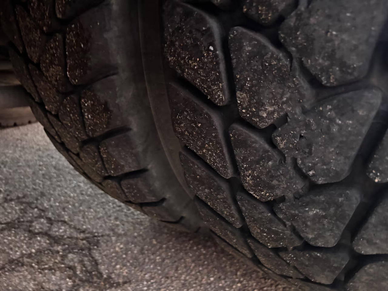 MAN TGS 35.500 8x8 BB TGS 35.500 8x8 BB, Meiller Bordmatik - Tipper: picture 2 MAN TGS 35.500 8x8 BB TGS 35.500 8x8 BB, Meiller Bordmatik - Tipper: picture 2