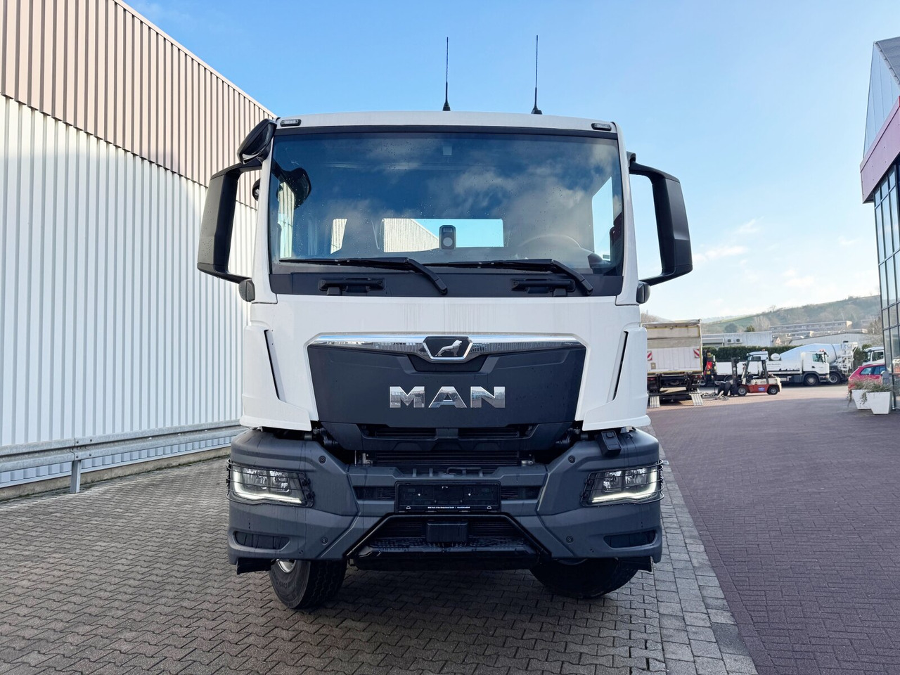 New Cab chassis truck MAN TGS 41.440 8x4 BB TGS 41.440 8x4 BB: picture 7