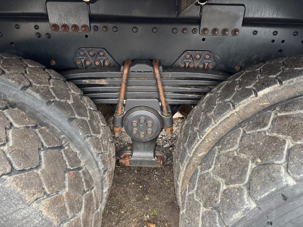 MAN TGS 41.460 8x8 BB TGS 41.460 8x8 BB, Meiller Stahlmulde ca. 20m³ - Dumper: picture 3 MAN TGS 41.460 8x8 BB TGS 41.460 8x8 BB, Meiller Stahlmulde ca. 20m³ - Dumper: picture 3