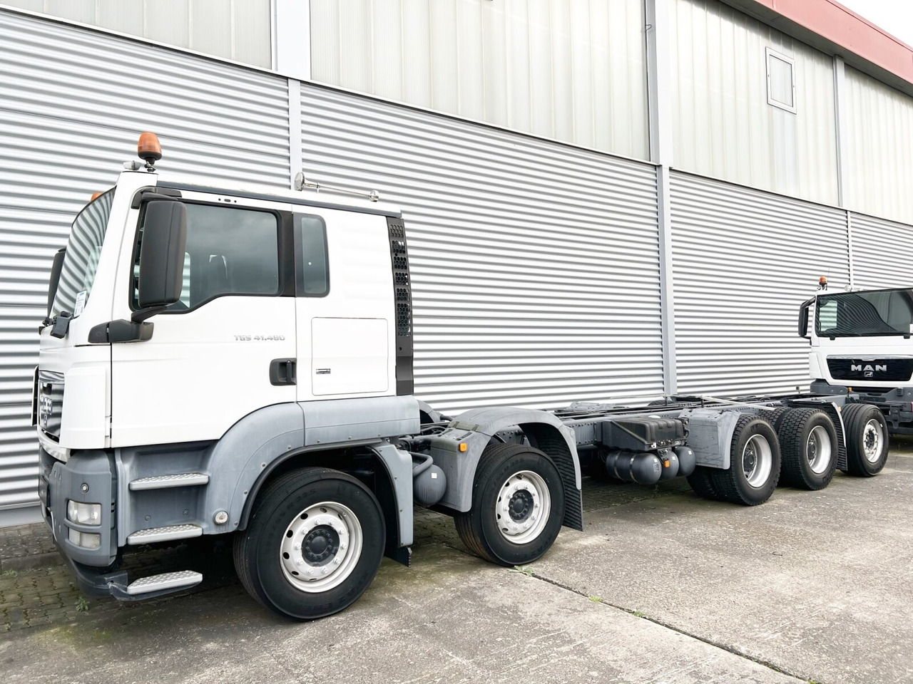 New Cab chassis truck MAN TGS 50.480BB 10x4 Retarder TGS 50.480BB 10x4 Retarder, 3-f.NA: picture 10 New Cab chassis truck MAN TGS 50.480BB 10x4 Retarder TGS 50.480BB 10x4 Retarder, 3-f.NA: picture 10
