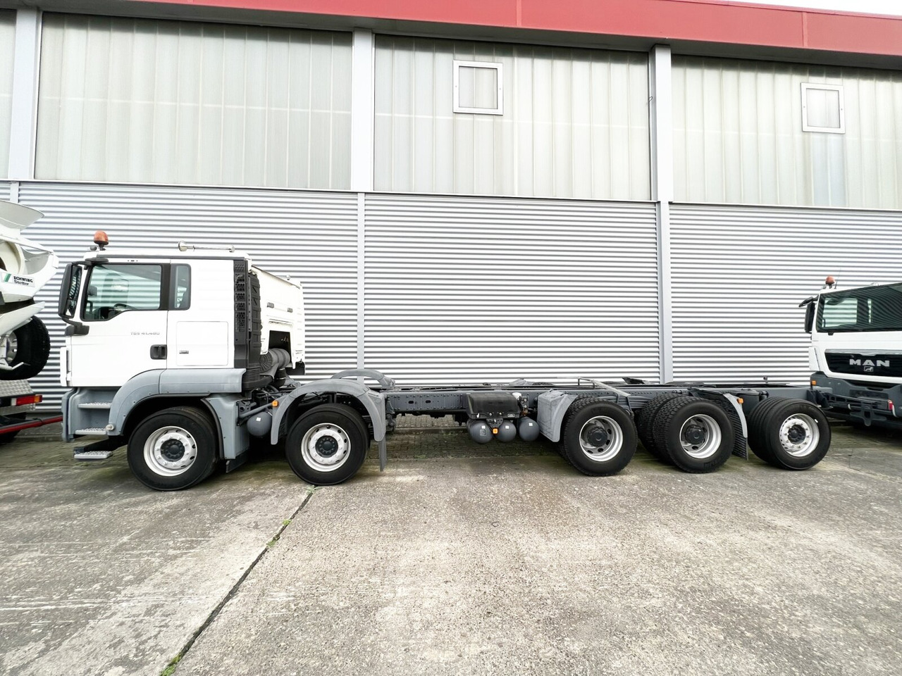 New Cab chassis truck MAN TGS 50.480BB 10x4 Retarder TGS 50.480BB 10x4 Retarder, 3-f.NA: picture 11 New Cab chassis truck MAN TGS 50.480BB 10x4 Retarder TGS 50.480BB 10x4 Retarder, 3-f.NA: picture 11