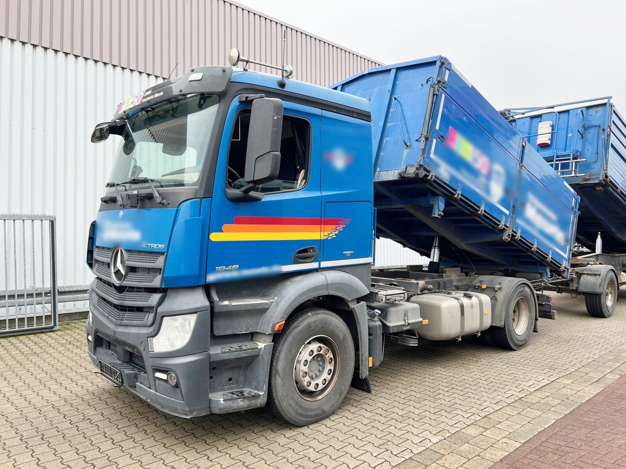 Mercedes-Benz Actros 1848 L 4x2 Actros 1848 L 4x2, Retarder, Getreidekipper ca. 16m³ - Tipper: picture 1 Mercedes-Benz Actros 1848 L 4x2 Actros 1848 L 4x2, Retarder, Getreidekipper ca. 16m³ - Tipper: picture 1