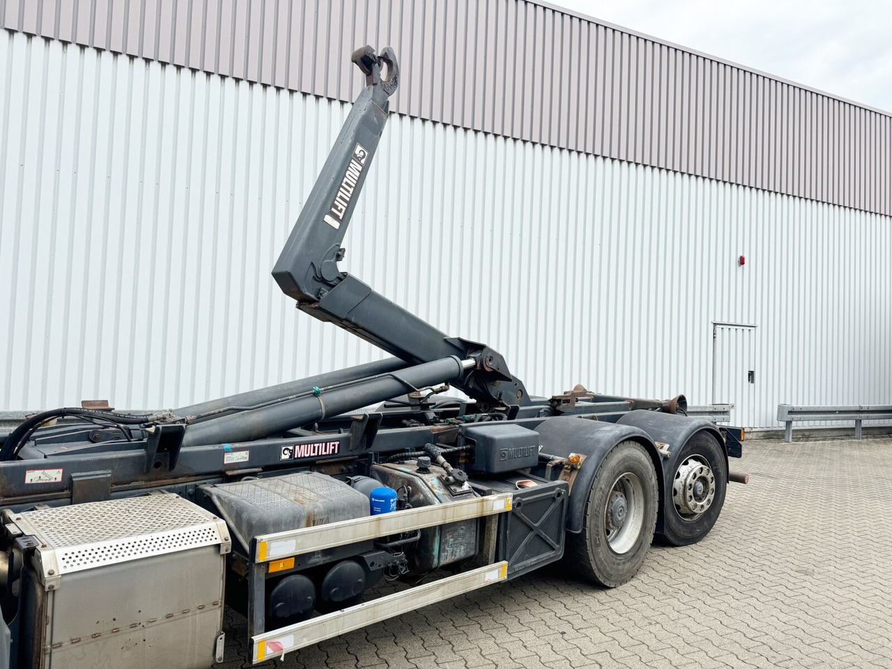 Hook lift truck Mercedes-Benz Actros 2541 L 6x2 Actros 2541 L 6x2, Retader, Lenkachse: picture 13