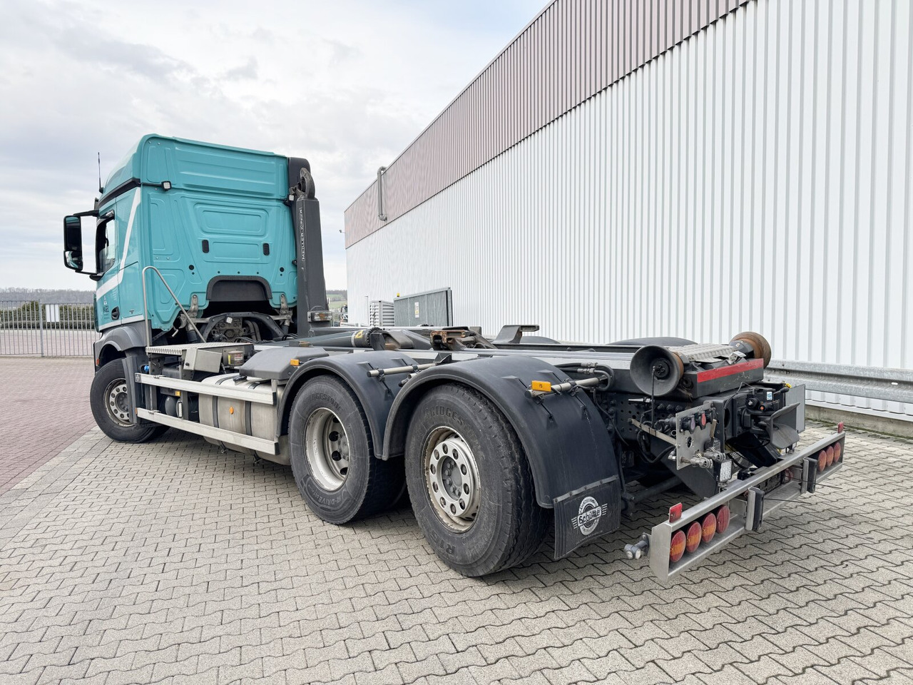 Hook lift truck Mercedes-Benz Actros 2545 L 6x2 Actros 2545 L 6x2/46, Retarder, Lenk-/Liftachse, StreamSpace, Navi: picture 11