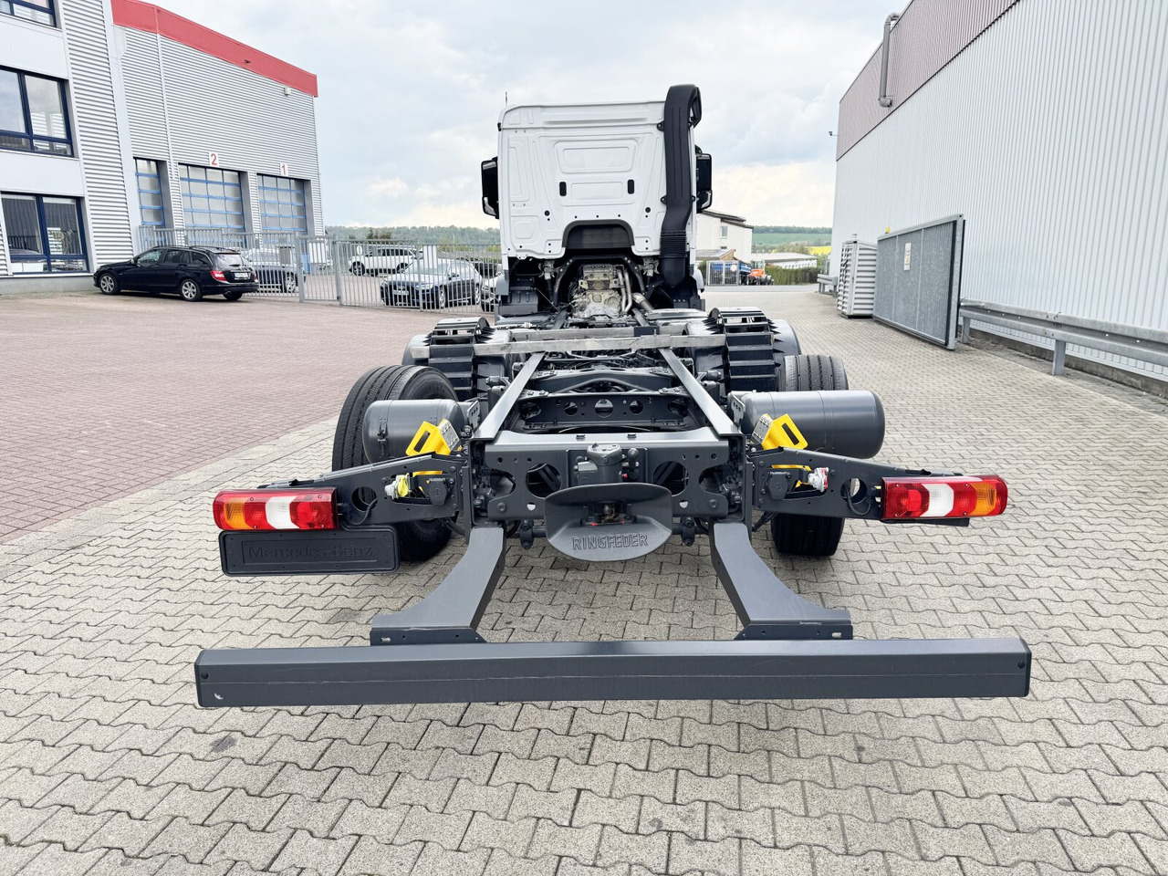 Mercedes-Benz Actros 2548 L 6x2 Actros 2548 L 6x2, Retarder, Lenk-/Liftachse on lease Mercedes-Benz Actros 2548 L 6x2 Actros 2548 L 6x2, Retarder, Lenk-/Liftachse: picture 11
